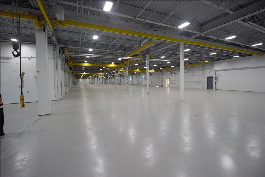 More Photos Of 1390 Mt Read Blvd, Rochester Manufacturing For Lease