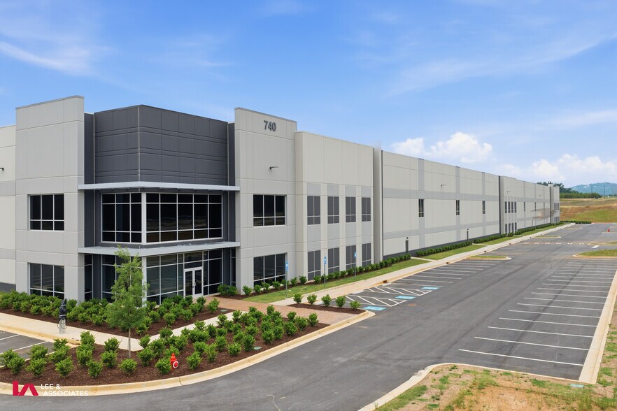 Primary Photo Of 740 Lakepoint Pky SE, Cartersville Distribution For Lease