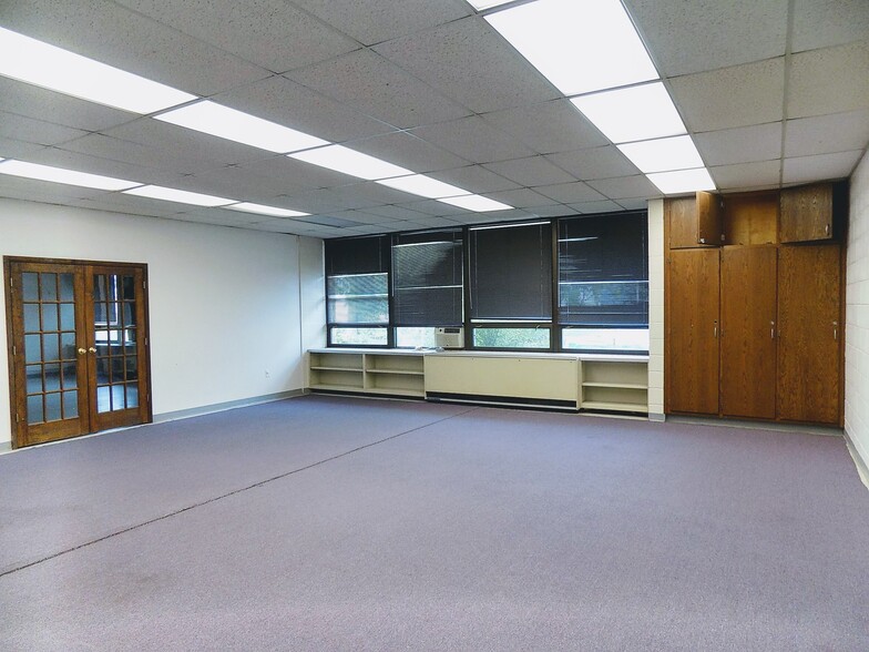 More Photos Of 804 S Purdum St, Kokomo Schools For Sale