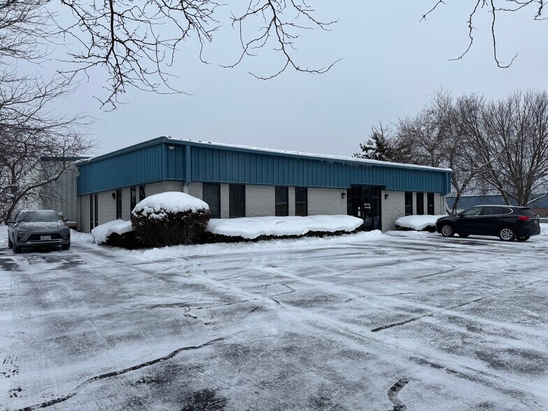 More Photos Of 4633 Tompkins Dr, Madison Warehouse For Sale