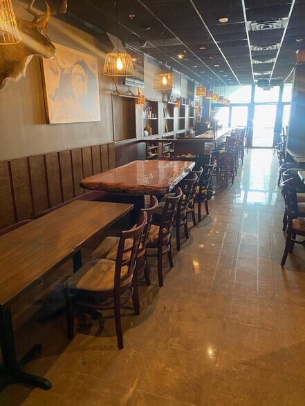 More Photos Of 2102 Market St, Philadelphia Restaurant For Lease