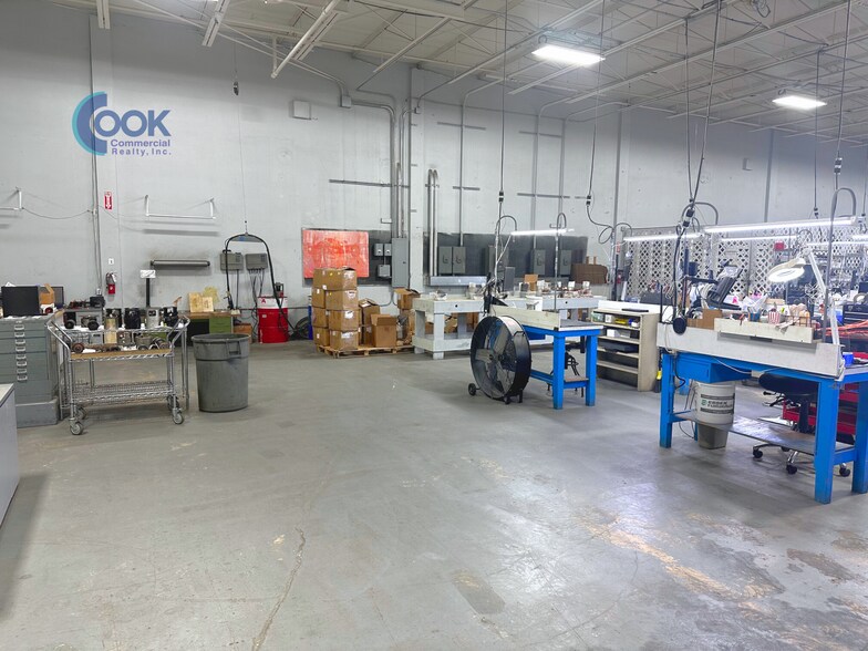 More Photos Of 940 W 84th St, Hialeah Warehouse For Sale