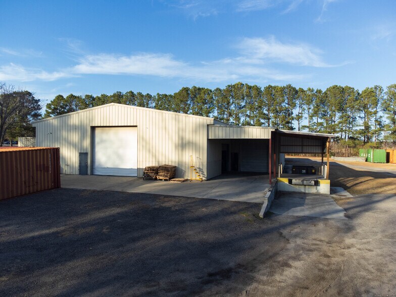 More Photos Of 12087 Joe Brown Hwy S, Tabor City Warehouse For Sale