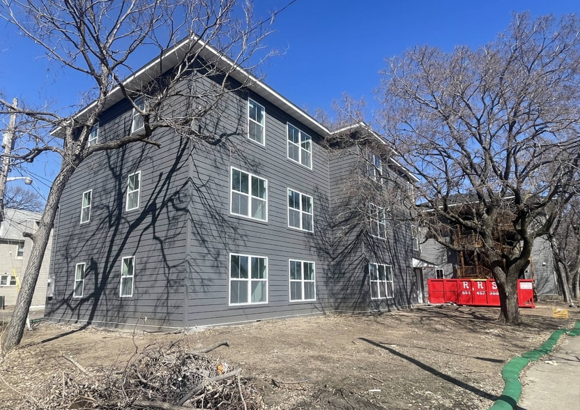 More Photos Of 814 6th St SE, Minneapolis Apartments For Sale