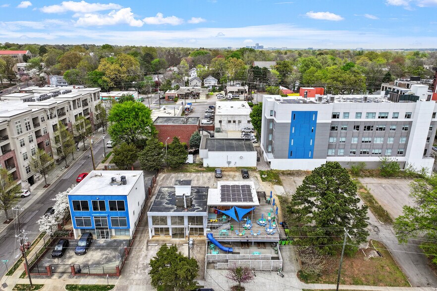 More Photos Of 710 W Johnson St, Raleigh Bar For Sale