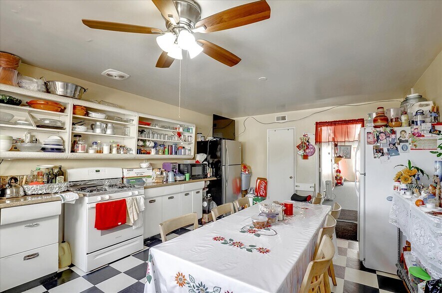 More Photos Of 1407 Miller Ave, Oakland Storefront Retail Residential For Sale