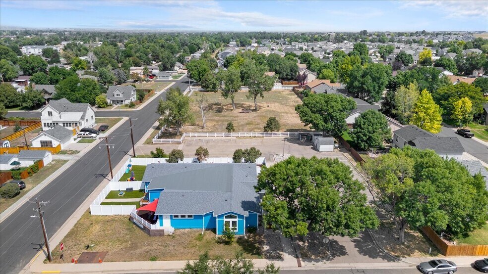 More Photos Of 340 Maple St, Frederick Specialty For Sale