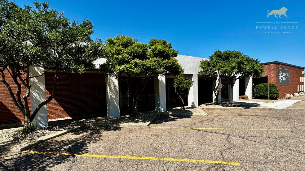 More Photos Of 3610 34th St, Lubbock Office For Sale