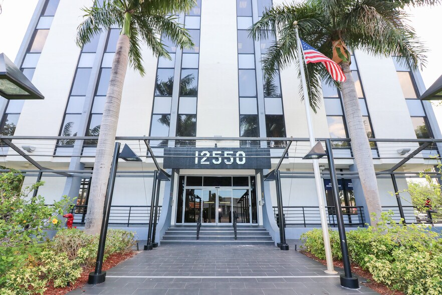 More Photos Of 12550 Biscayne Blvd, North Miami Medical For Sale