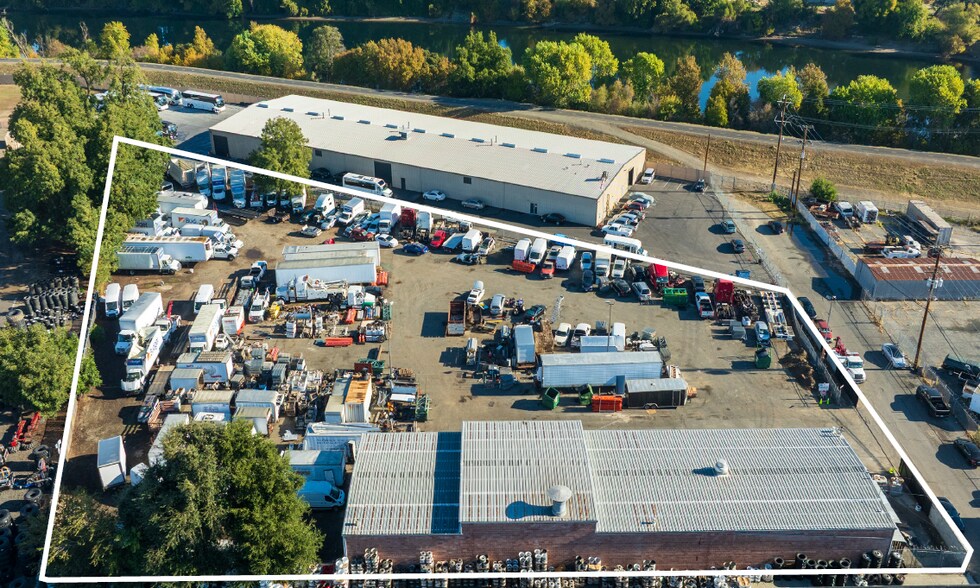 Primary Photo Of 1441 Richards Blvd, Sacramento Service For Lease