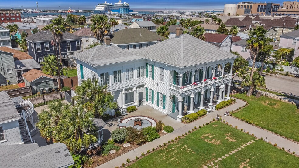 More Photos Of 1502 Market St, Galveston Hospitality For Sale