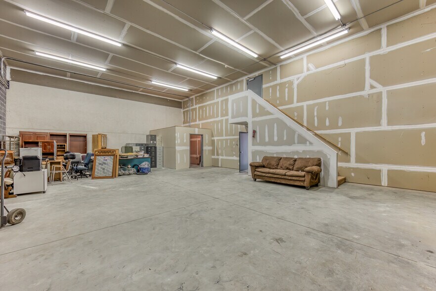 More Photos Of 3545 W Market St, Johnson City Industrial For Sale