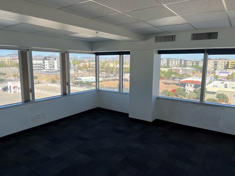 More Photos Of 1001 N central Ave, Phoenix Office For Sale
