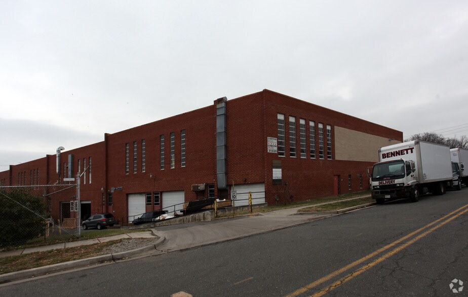 More Photos Of 8630-8670 Old Ardmore Rd, Landover Warehouse For Lease