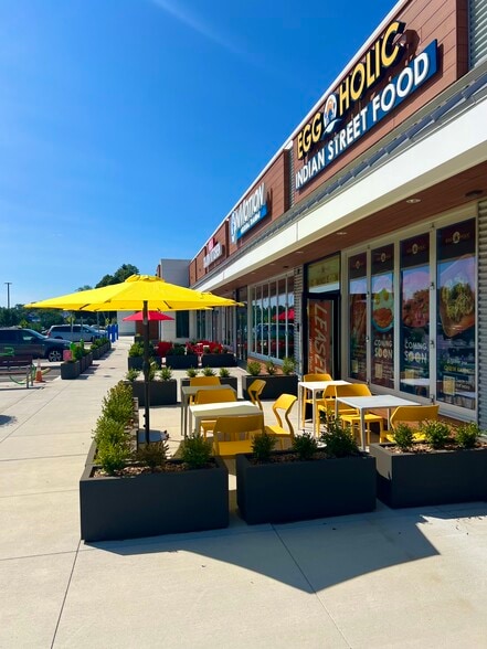 More Photos Of 380 Maple Ave, Shrewsbury Unknown For Lease