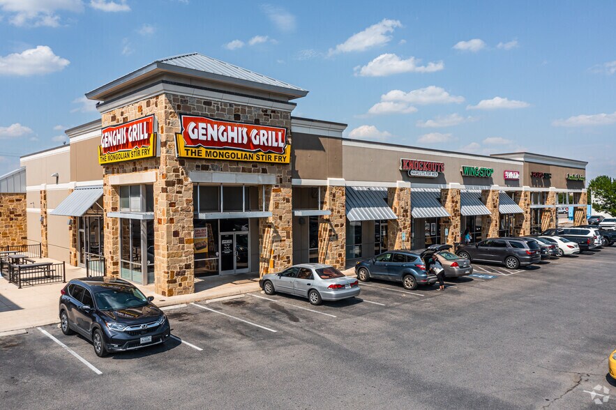 More Photos Of 8603 Highway 151, San Antonio Unknown For Lease