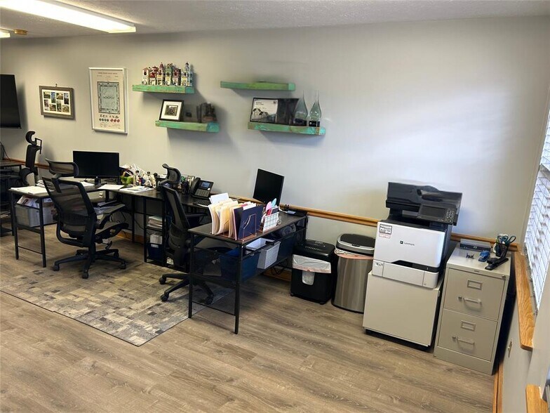 More Photos Of 11065 State Highway 18, Conneaut Lake Office For Sale