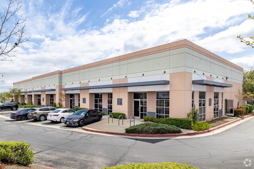 More Photos Of 30111 Technology Dr, Murrieta Unknown For Lease