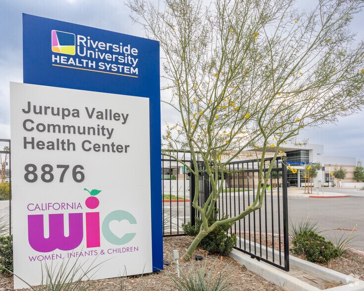 More Photos Of 8876 Mission Blvd, Jurupa Valley Healthcare For Sale