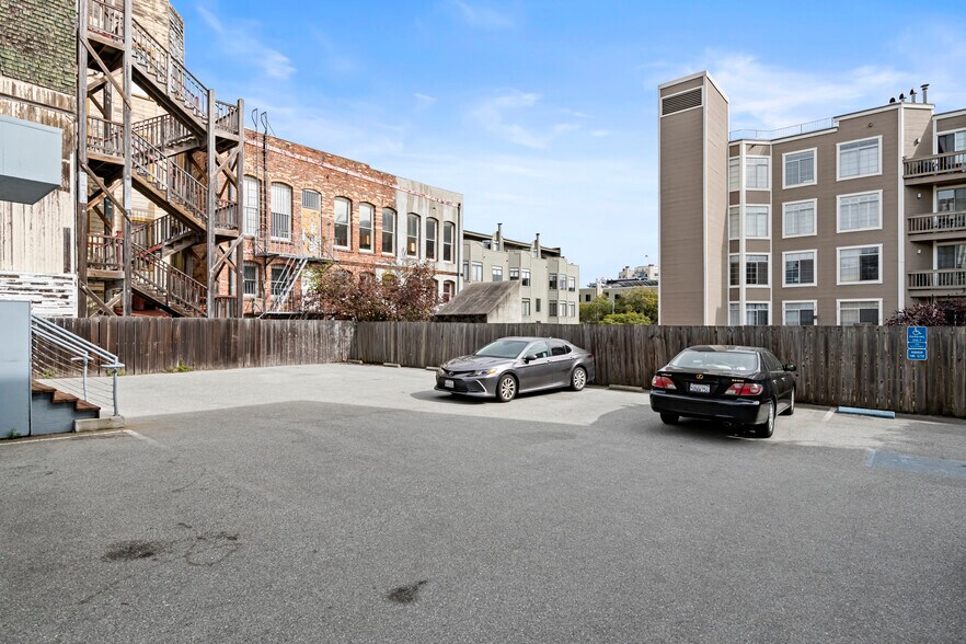 More Photos Of 2211 Bush St, San Francisco Medical For Sale