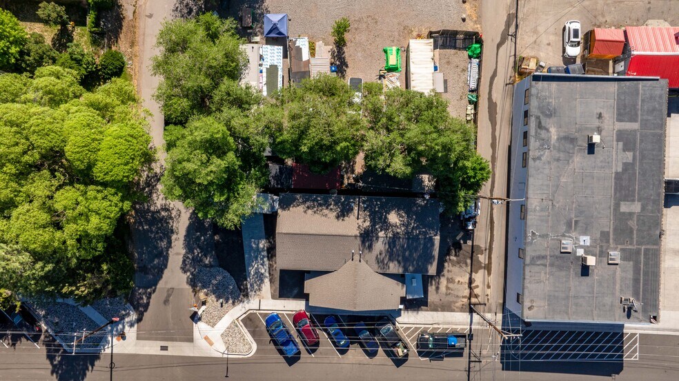 More Photos Of 106 N 8th St, Silt Industrial For Sale