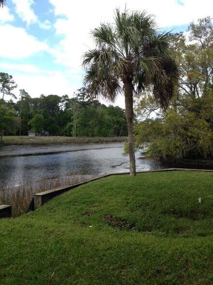 More Photos Of 6815 Atlantic Blvd, Jacksonville Office For Sale