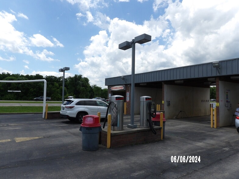 More Photos Of 1045 Old US Rte 52, New Richmond Carwash For Sale
