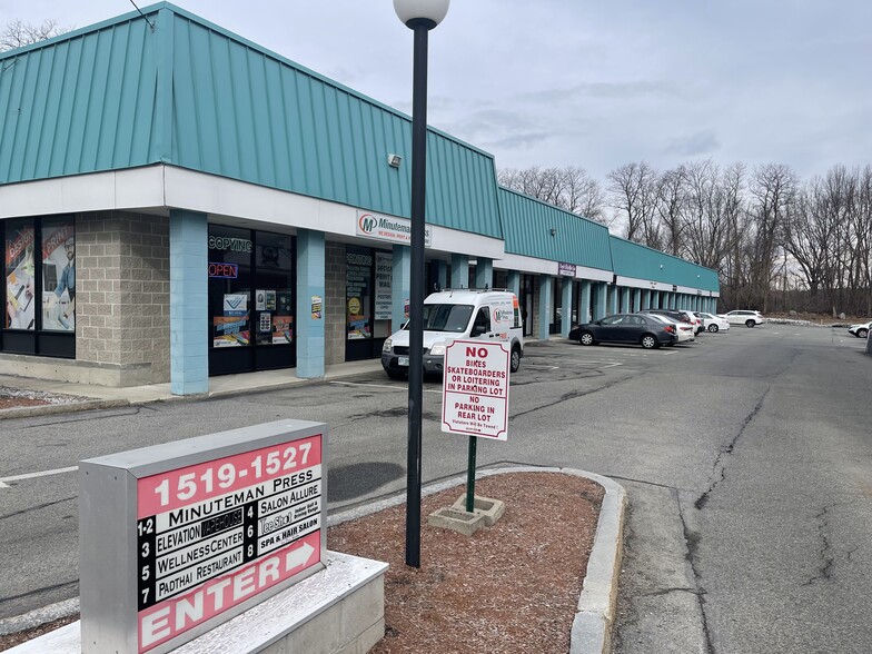 More Photos Of 1519-1527 Middlesex St, Lowell Storefront For Lease