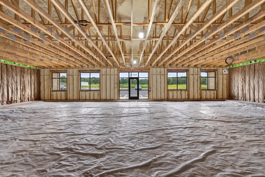 More Photos Of 625 Hornbuckle Rd, Clarksville Healthcare For Lease