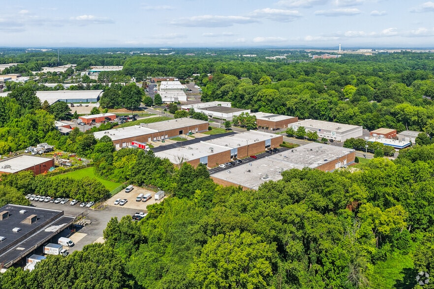 More Photos Of 4101 Revolution Park Dr, Charlotte Unknown For Lease