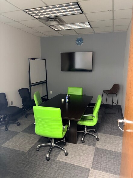 More Photos Of 1105-1141 W 2400 S, Salt Lake City Office For Lease
