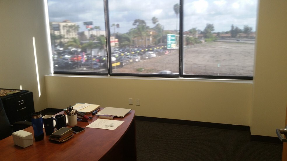 More Photos Of 9750 Miramar Rd, San Diego Medical For Sale