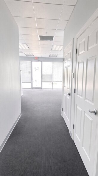 More Photos Of 5310 Clark Rd, Sarasota Medical For Lease