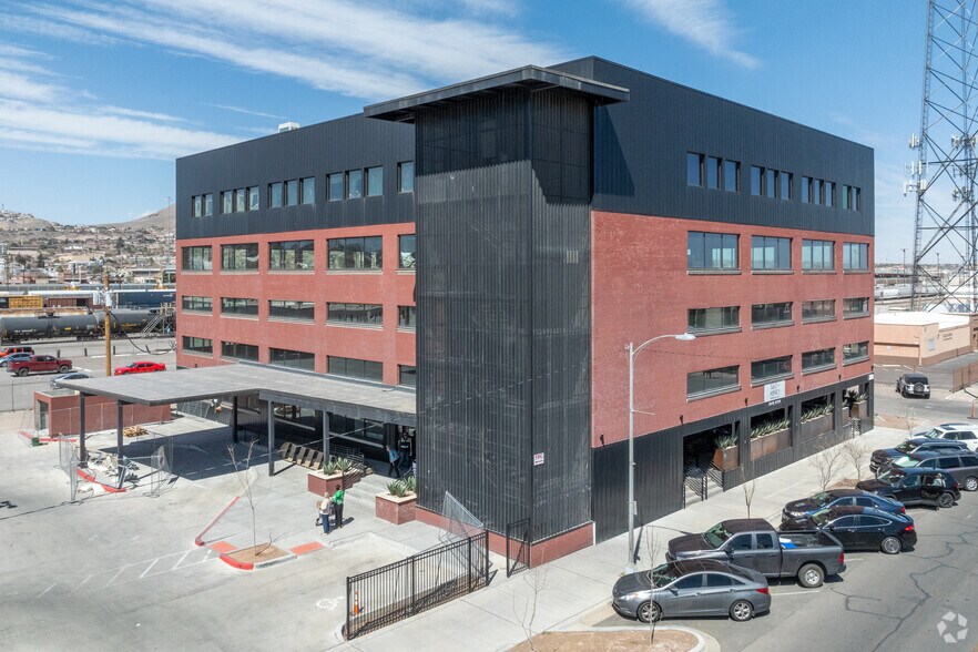 More Photos Of 1125 Texas Ave, El Paso Medical For Sale