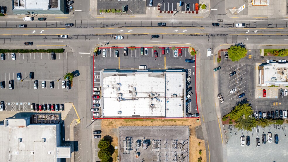 More Photos Of 1419 Commercial Ave, Anacortes Storefront For Sale