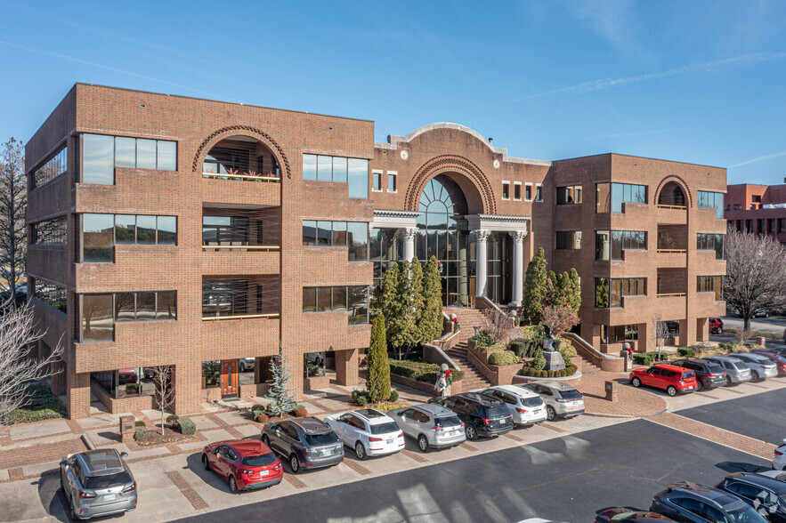 Primary Photo Of 5214 Maryland Way, Brentwood Office For Lease