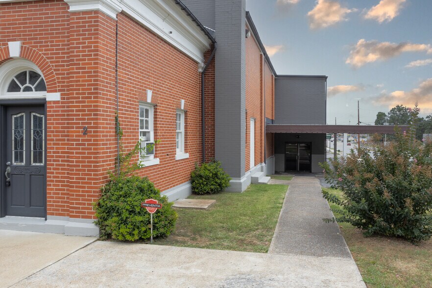 More Photos Of 2 Harker Rd, Fort Oglethorpe Religious Facility For Sale