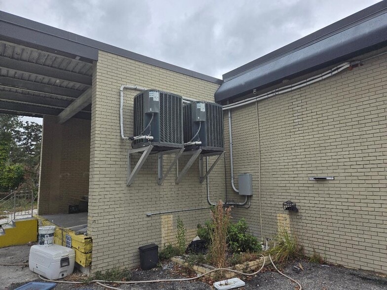 More Photos Of 10517 Riverview Dr, Riverview Daycare Center For Sale