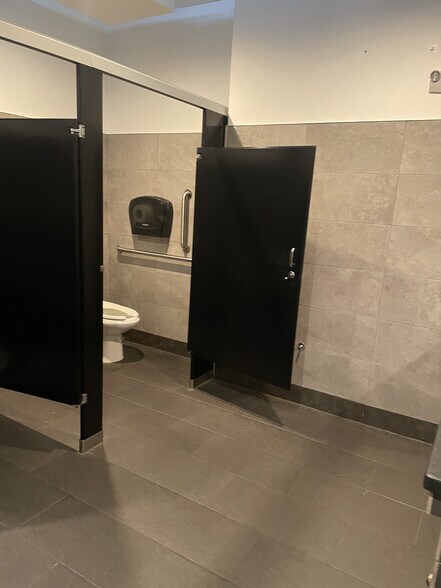 More Photos Of 3810 Wards Rd, Lynchburg General Retail For Sale