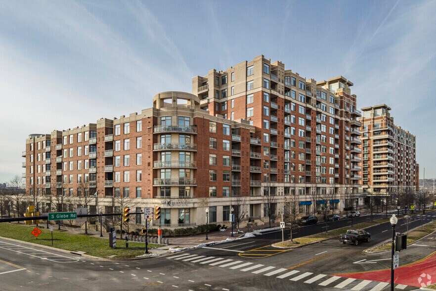 More Photos Of 3600 S Glebe Rd, Arlington Apartments For Lease