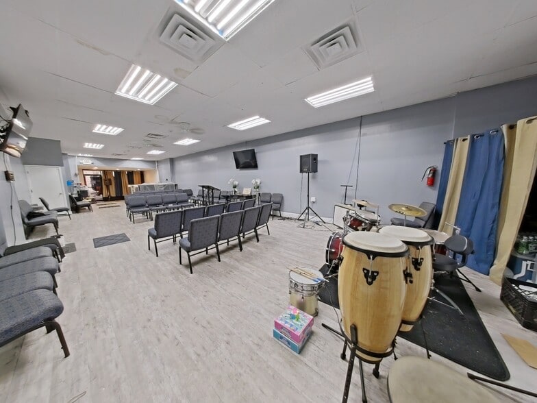 More Photos Of 4437 Frankford Ave, Philadelphia Apartments For Lease