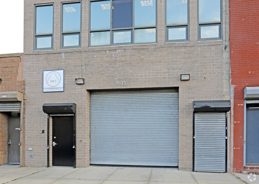Primary Photo Of 9-15 38th Ave, Long Island City Warehouse For Lease