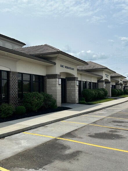 More Photos Of 19101 E Valley View Pky, Independence Medical For Sale
