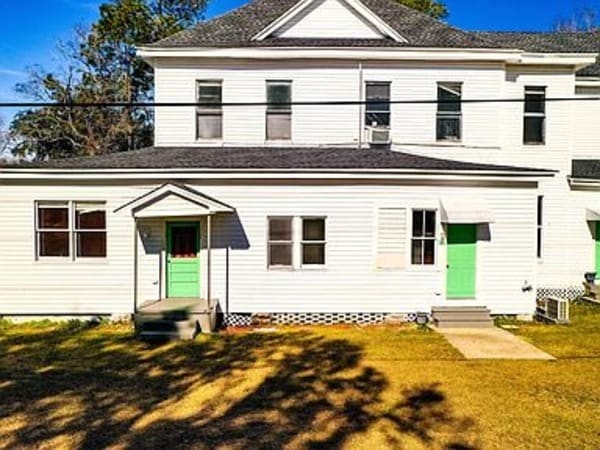 More Photos Of 415 Dewey St, Waycross Apartments For Sale