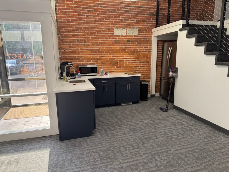 More Photos Of 520 S Calhoun St, Fort Wayne Office For Lease