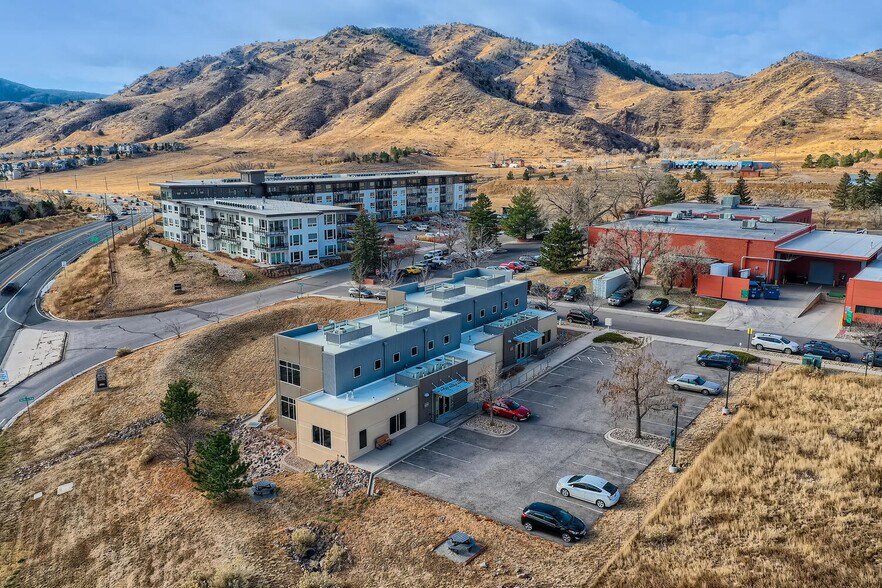 More Photos Of 1211 Avery St, Golden Office For Lease