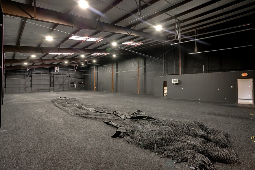 More Photos Of 4580 J D Mouser Pky, Alvarado Unknown For Lease