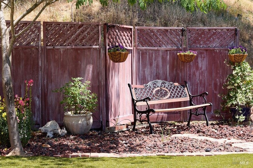 More Photos Of 19400 Scenic Dr, Redwood Valley Specialty For Sale