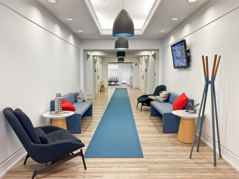 More Photos Of 5 Concourse Pky NE, Atlanta Coworking Space