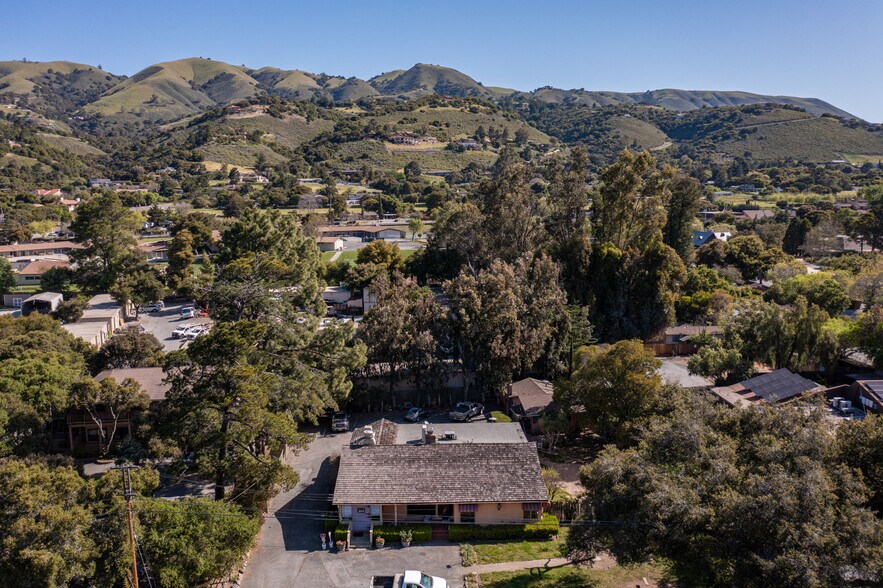 More Photos Of 69 W Carmel Valley Rd, Carmel Valley Freestanding For Sale